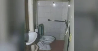 Bé gái 5 tuổi tử vong sau 10 tháng bị mẹ kế nhốt trong nhà vệ sinh | Vụ án gây xôn xao dư luận