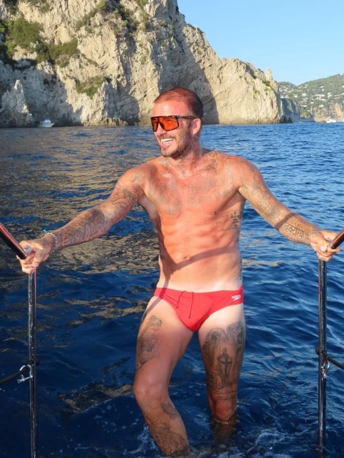 Becks mừng sinh nhật 51 tuổi, Brooklyn tiếp tục vắng mặt