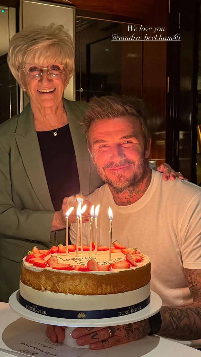Becks mừng sinh nhật 51 tuổi, Brooklyn tiếp tục vắng mặt