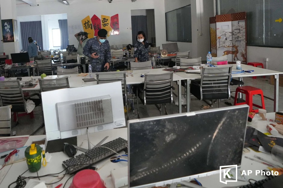 Bên trong hang ổ khổng lồ nơi 10.000 "công nhân" đã lừa đảo người dân toàn cầu: Kịch bản, thẻ SIM vương vãi khắp 29 tòa nhà