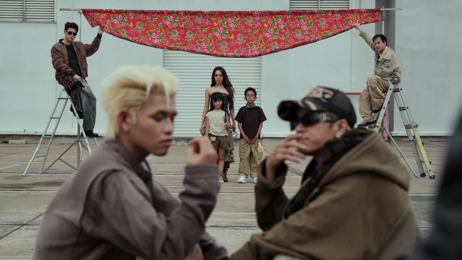BigDaddy mời “vũ trụ cameo” đông như tiệc rap đóng MV mới BigDaddy mời “vũ trụ cameo” đông như tiệc rap đóng MV mới