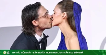 Brooklyn Beckham và vợ chiếm hết sự chú ý trên thảm đỏ Venice