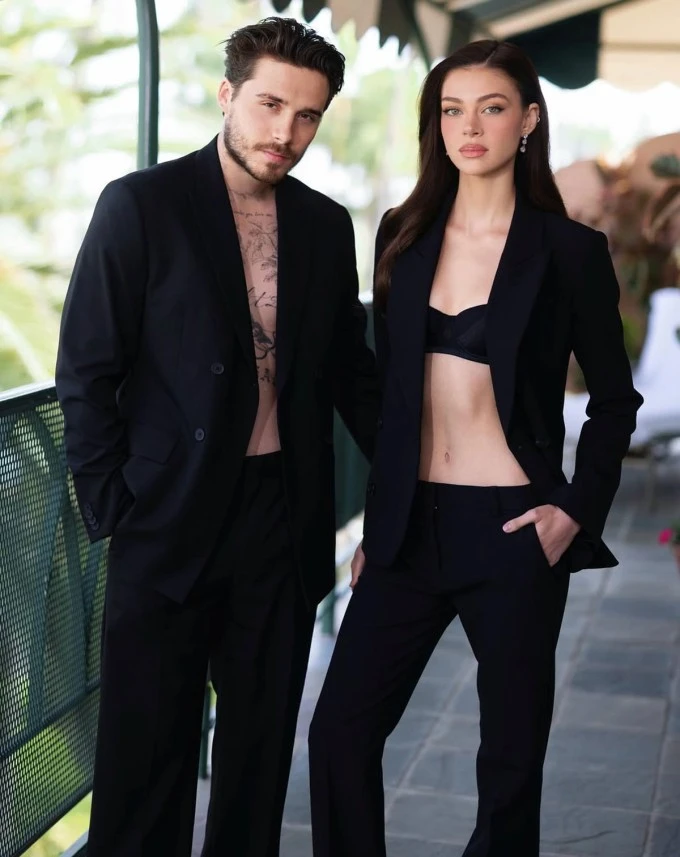 Brooklyn Beckham xem xét kể hết về gia đình, đối đầu trực tiếp bố mẹ Brooklyn Beckham xem xét kể hết về gia đình, đối đầu trực tiếp bố mẹ
