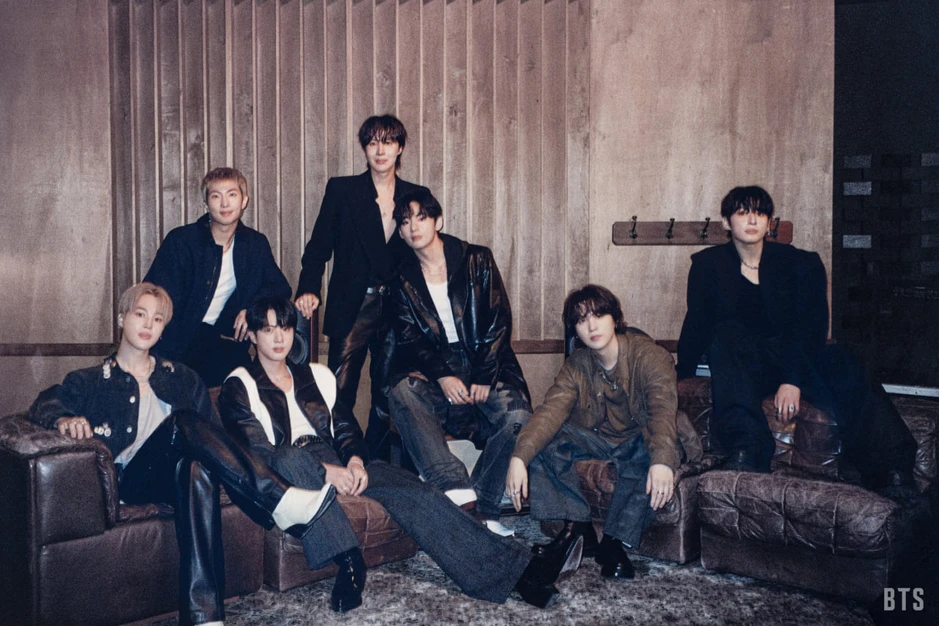 BTS đẹp trai xuất ngoại, Jung Kook bắn tiếng Anh thả thính cực mượt ở Mỹ