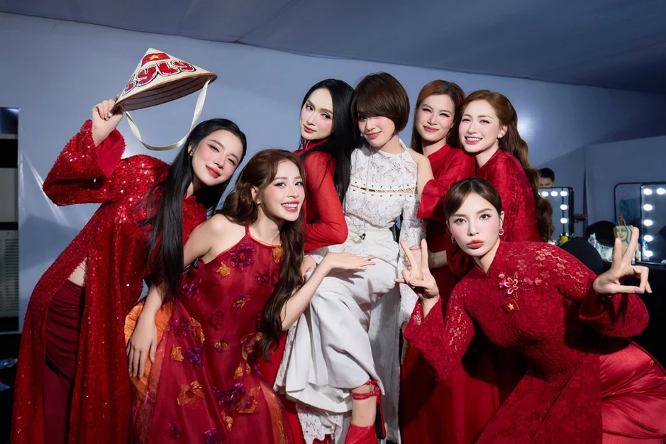 Bức ảnh nhiều mỹ nhân hot nhất showbiz Việt hiện tại
