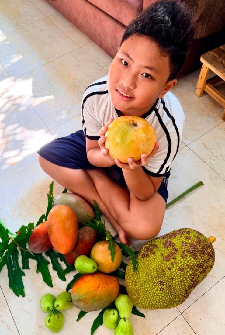 Ca sĩ đắt show nhất thập niên 2000, hiện làm Phó Chủ tịch tập đoàn: “Trong các nghề thì nghề làm nông là bền vững nhất”