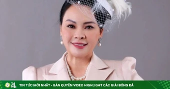Ca sĩ Đông Đào là ai?