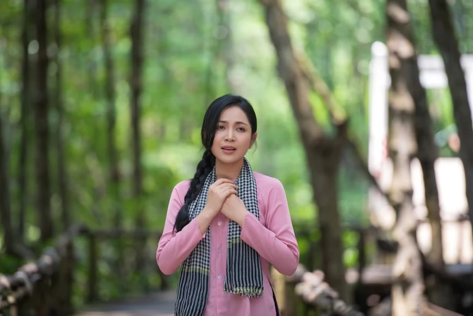 Ca sĩ Duyên Quỳnh kết hợp nhạc sĩ Nguyễn Văn Chung trong ca khúc tri ân liệt sĩ