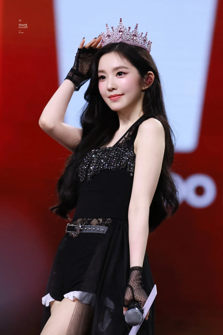 Cách đệ nhất mỹ nhân showbiz che giấu khuyết điểm, cam thường cũng khó bóc trần nhan sắc
