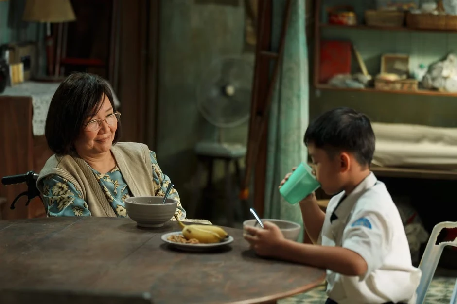 Cái kết phim có Thu Trang - Tiến Luật