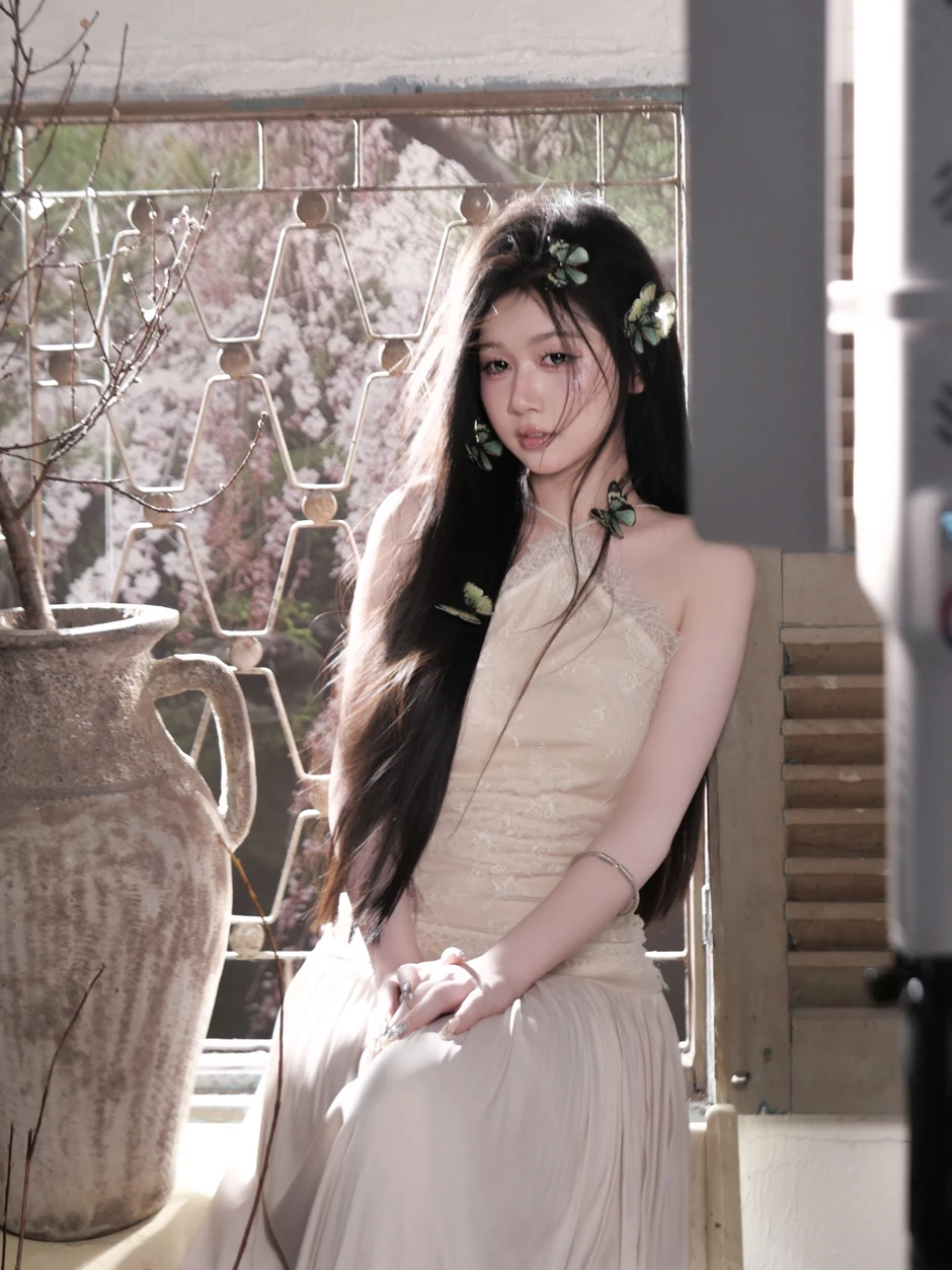 Cận cảnh "profile" nữ idol live hot nhất lúc này!