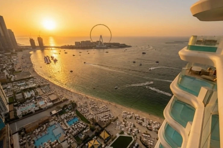 Căn hộ siêu sang trên bãi biển Dubai của Kha Mỹ Vân