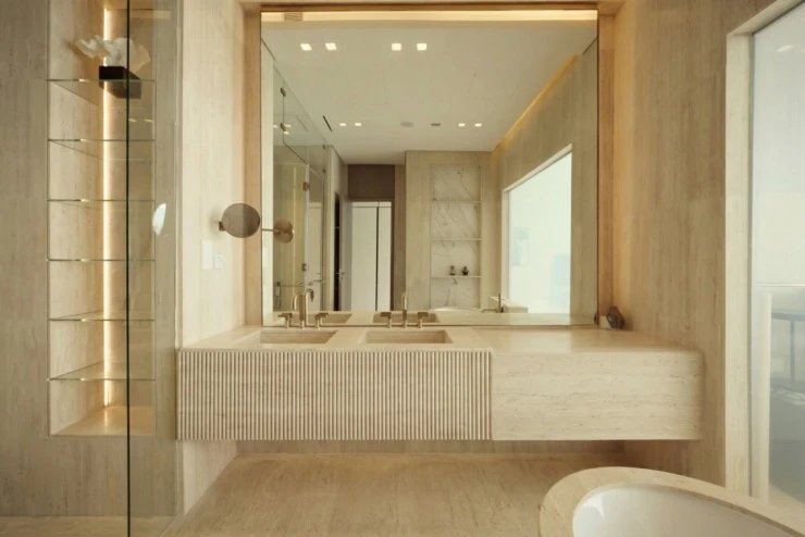Căn hộ siêu sang trên bãi biển Dubai của Kha Mỹ Vân