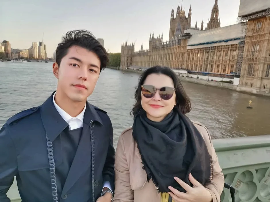 Căng đét: Mẹ Nine Naphat sốc đến đổ bệnh, có động thái đáp trả cực gắt sau khi bị con trai từ mặt vì Baifern Pimchanok