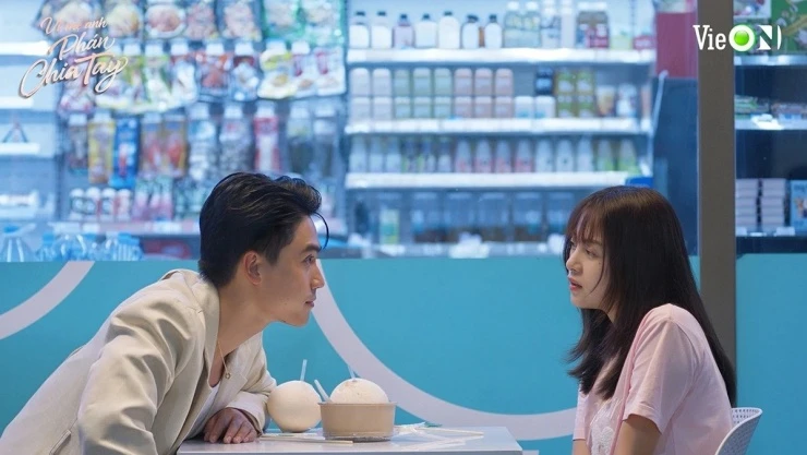 Cặp đôi “phim giả tình thật” Võ Điền Gia Huy - Tam Triều Dâng lại gây sốt Cặp đôi “phim giả tình thật” Võ Điền Gia Huy - Tam Triều Dâng lại gây sốt