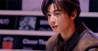 Cha Eun Woo ngang nhiên bào tiền fan giữa ồn ào trốn thuế chấn động?