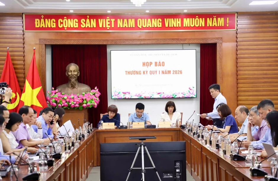 Chấn chỉnh hát nhép trên toàn quốc
