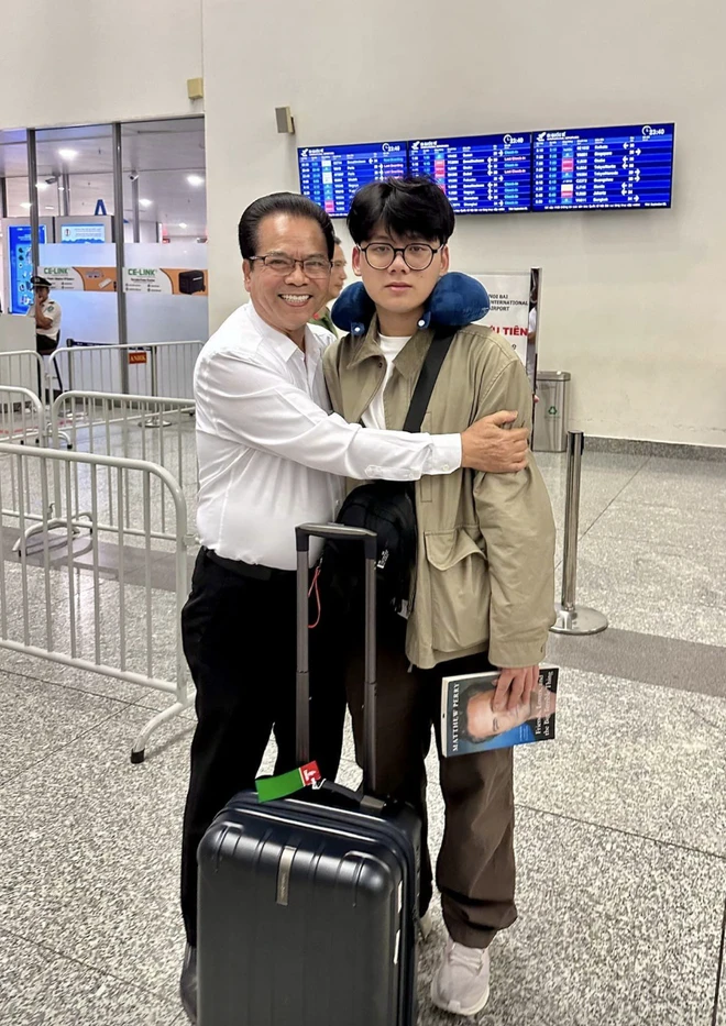 Cháu nội NSND Trần Nhượng gây chú ý Cháu nội NSND Trần Nhượng gây chú ý