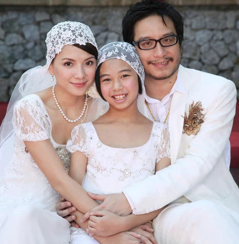 Chị Đẹp khổ nhất showbiz: Bị chồng "cắm sừng", giấu nhẹm giọng hát vạn người mê suốt 20 năm Chị Đẹp khổ nhất showbiz: Bị chồng "cắm sừng", giấu nhẹm giọng hát vạn người mê suốt 20 năm