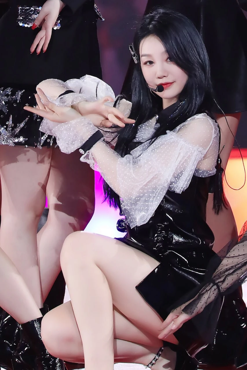 Chông gai tiếp theo của Trang Pháp ở show Trung: Mỹ nhân “all-rounder” visual gây thương nhớ Chông gai tiếp theo của Trang Pháp ở show Trung: Mỹ nhân “all-rounder” visual gây thương nhớ