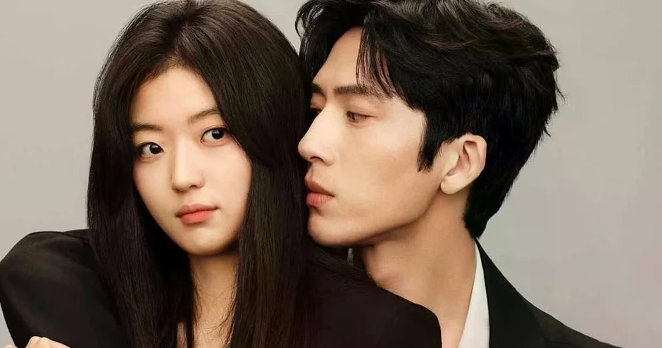 Chuyện tình siêu mẫu nội y và tổng tài hot nhất hiện tại