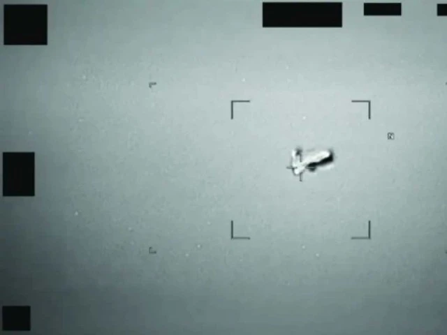 Có gì trong 162 hồ sơ về UFO vừa được Mỹ công bố? Có gì trong 162 hồ sơ về UFO vừa được Mỹ công bố?
