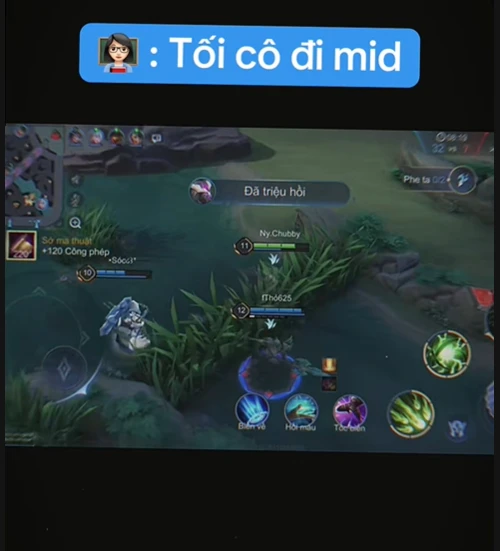Cô giáo xinh đẹp bất ngờ "viral" với màn bắt trend dễ thương
