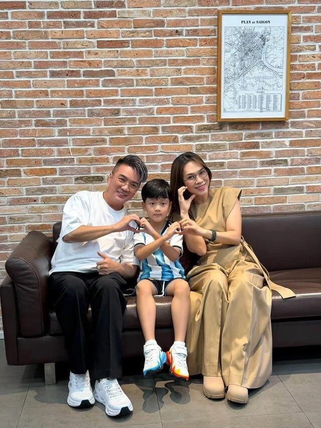 Con trai Đàm Vĩnh Hưng thân thiết với Mỹ Tâm