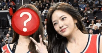 Cuối cùng cũng có ngày "công chúa Kpop" kém sắc, bị mỹ nhân cùng nhóm giật sạch spotlight