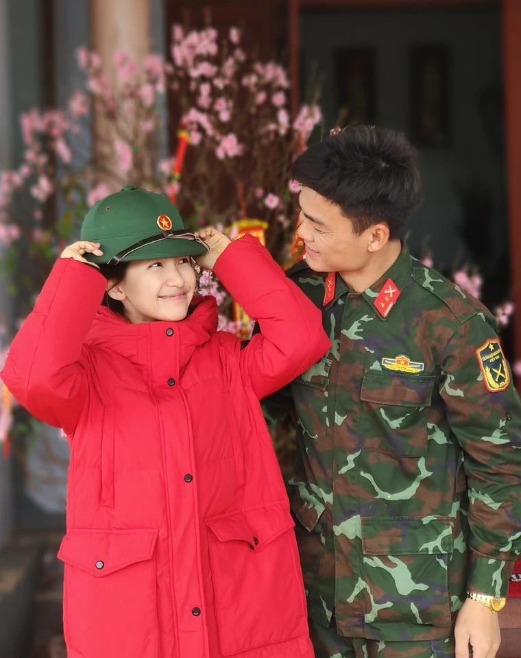 Cuối cùng thì Hoà Minzy không cần phải rưng rưng ước ao về một hôn lễ trong mơ nữa!