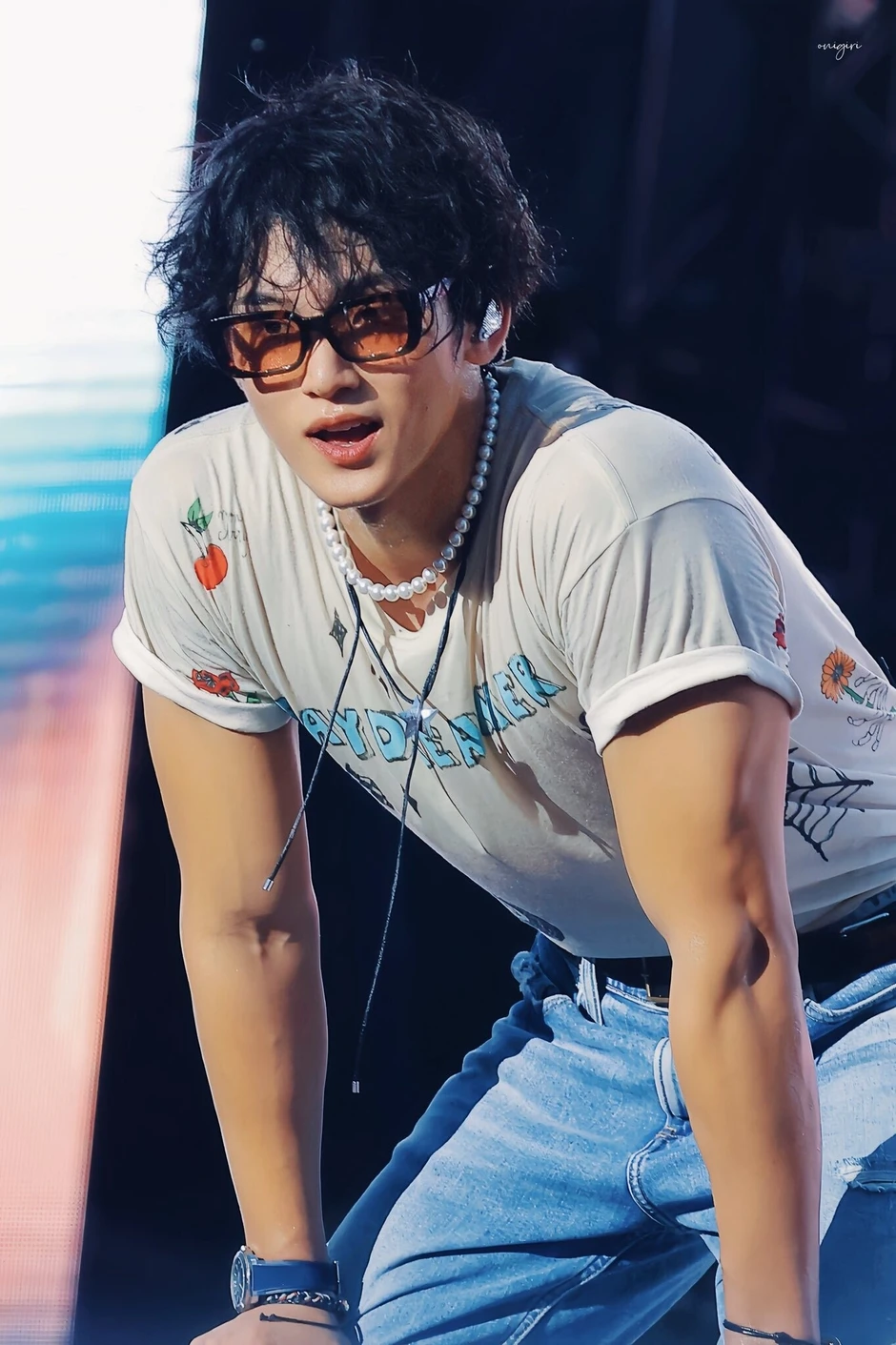 Cuối cùng thì nam thần hot nhất showbiz cũng công khai làm điều này với nữ thần lai Cuối cùng thì nam thần hot nhất showbiz cũng công khai làm điều này với nữ thần lai