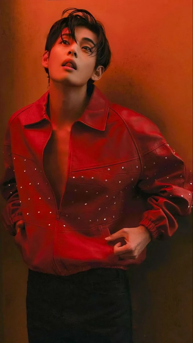 Đã tìm ra mỹ nam ám ảnh center nhất showbiz, cỡ này "Jang Wonyoung phải gọi bằng bố" Đã tìm ra mỹ nam ám ảnh center nhất showbiz, cỡ này "Jang Wonyoung phải gọi bằng bố"