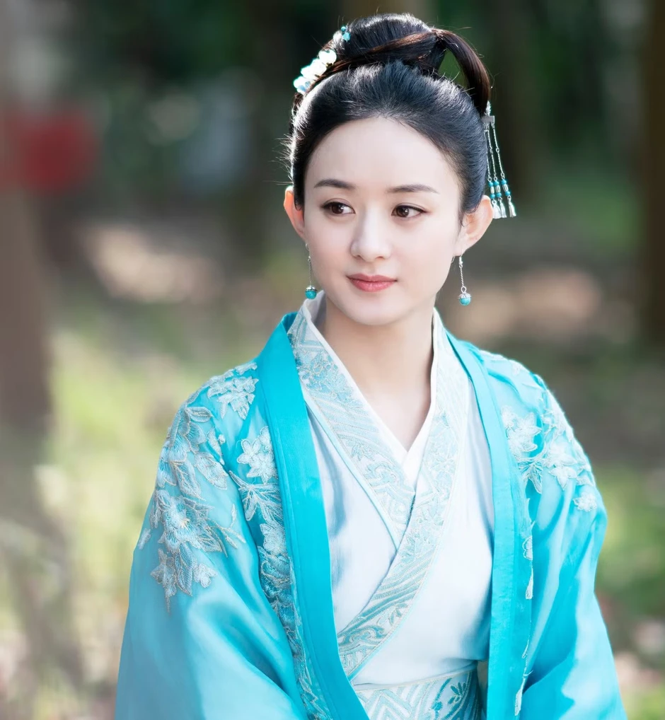Đàm Tùng Vận có đang lợi dụng Triệu Lệ Dĩnh? Đàm Tùng Vận có đang lợi dụng Triệu Lệ Dĩnh?