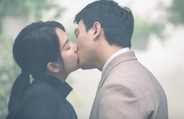 Dàn người tình màn ảnh toàn mỹ nhân của "nam thần trăm tỷ" cao 1m85 Dàn người tình màn ảnh toàn mỹ nhân của "nam thần trăm tỷ" cao 1m85