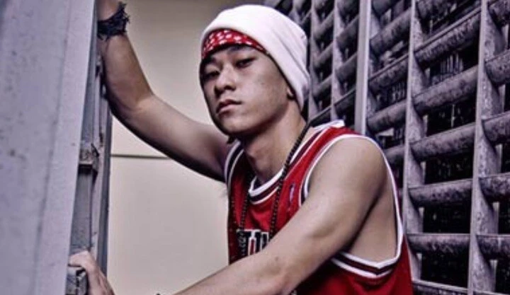Dàn sao Bước nhảy xì tin sau 17 năm: Người đóng phim trăm tỷ, người bỏ showbiz Dàn sao Bước nhảy xì tin sau 17 năm: Người đóng phim trăm tỷ, người bỏ showbiz