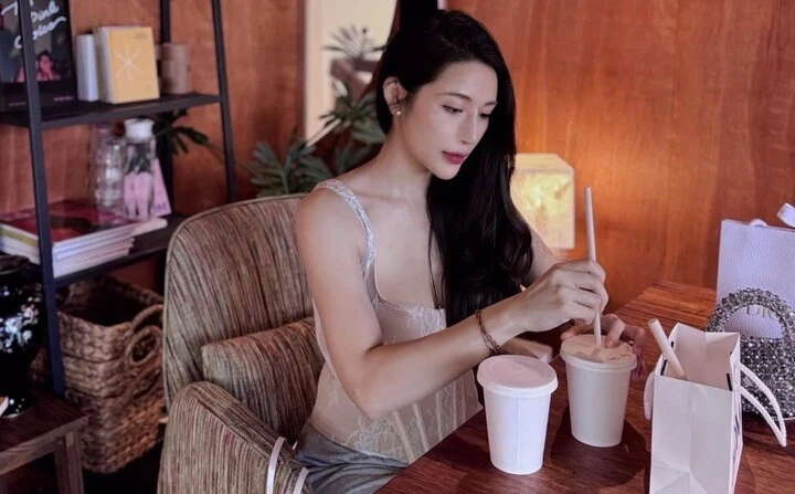 Dàn sao Bước nhảy xì tin sau 17 năm: Người đóng phim trăm tỷ, người bỏ showbiz Dàn sao Bước nhảy xì tin sau 17 năm: Người đóng phim trăm tỷ, người bỏ showbiz