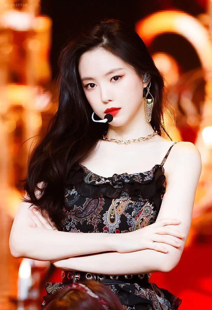 Đang bùng nổ drama tại đám cưới nữ ca sĩ hạng A: Cô dâu bị tố cùng các chị em cô lập triệt để bạn thân xinh nhất hội Đang bùng nổ drama tại đám cưới nữ ca sĩ hạng A: Cô dâu bị tố cùng các chị em cô lập triệt để bạn thân xinh nhất hội