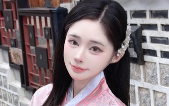 Đẳng cấp của nữ coser "triệu follow", mỗi lần lên đồ biến hình là fan lại được dịp "điêu đứng"