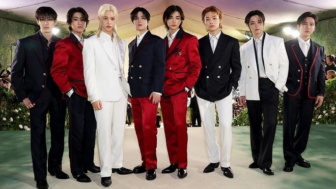 Đang nóng clip Jennie và đại mỹ nhân Kpop bị phân biệt tại Met Gala: Người chịu sự ghẻ lạnh đến sượng trân, người bị chế giễu trước khách sạn Đang nóng clip Jennie và đại mỹ nhân Kpop bị phân biệt tại Met Gala: Người chịu sự ghẻ lạnh đến sượng trân, người bị chế giễu trước khách sạn