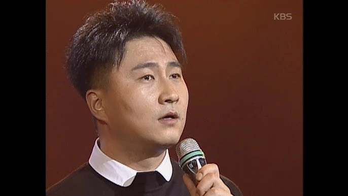 Đang tràn lan loạt ảnh Son Ye Jin ngả ngốn, lao vào lòng trai lạ, khiến ai cũng choáng váng không tin nổi vào mắt mình