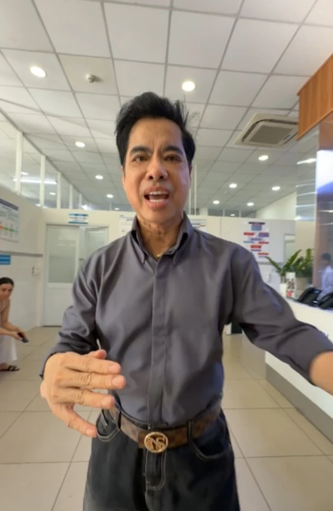 Danh ca Ngọc Sơn đi xét nghiệm ma túy Danh ca Ngọc Sơn đi xét nghiệm ma túy