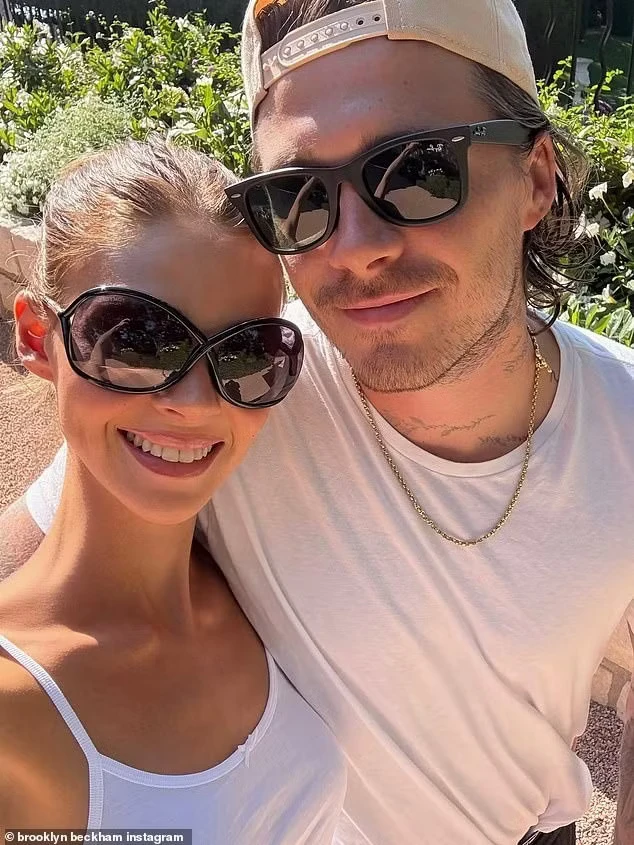 David Beckham ở cách con trai Brooklyn 5 phút đi bộ nhưng không gặp mặt