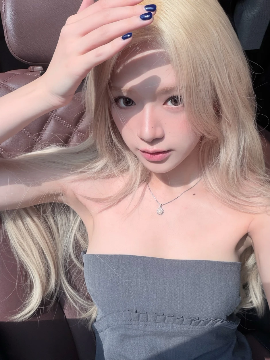 Đến hẹn lại lên, Linh Ka "dặm bùa" fan với bộ ảnh mới