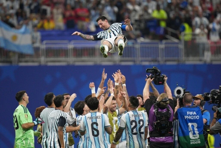 Đến Mỹ cổ vũ Messi, Bùi Công Nam nói cảm giác đu idol thích thật