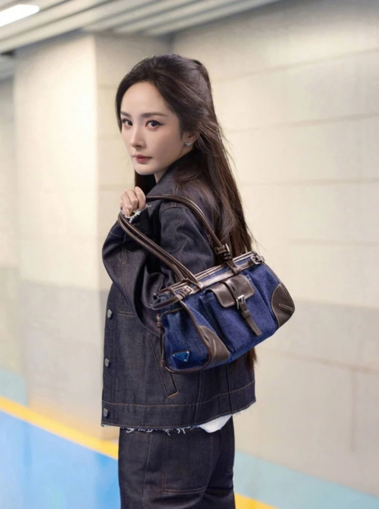 Địch Lệ Nhiệt Ba chỉ đứng thứ 2 trên bảng xếp hạng thù lao quảng cáo Địch Lệ Nhiệt Ba chỉ đứng thứ 2 trên bảng xếp hạng thù lao quảng cáo
