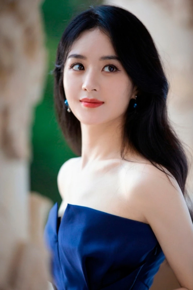 Địch Lệ Nhiệt Ba chỉ đứng thứ 2 trên bảng xếp hạng thù lao quảng cáo Địch Lệ Nhiệt Ba chỉ đứng thứ 2 trên bảng xếp hạng thù lao quảng cáo