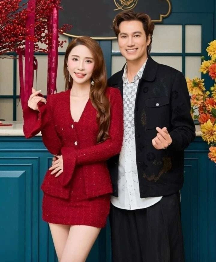Điểm trùng hợp thú vị của 2 nam NSƯT điển trai nhất nhì phim giờ vàng VTV Điểm trùng hợp thú vị của 2 nam NSƯT điển trai nhất nhì phim giờ vàng VTV