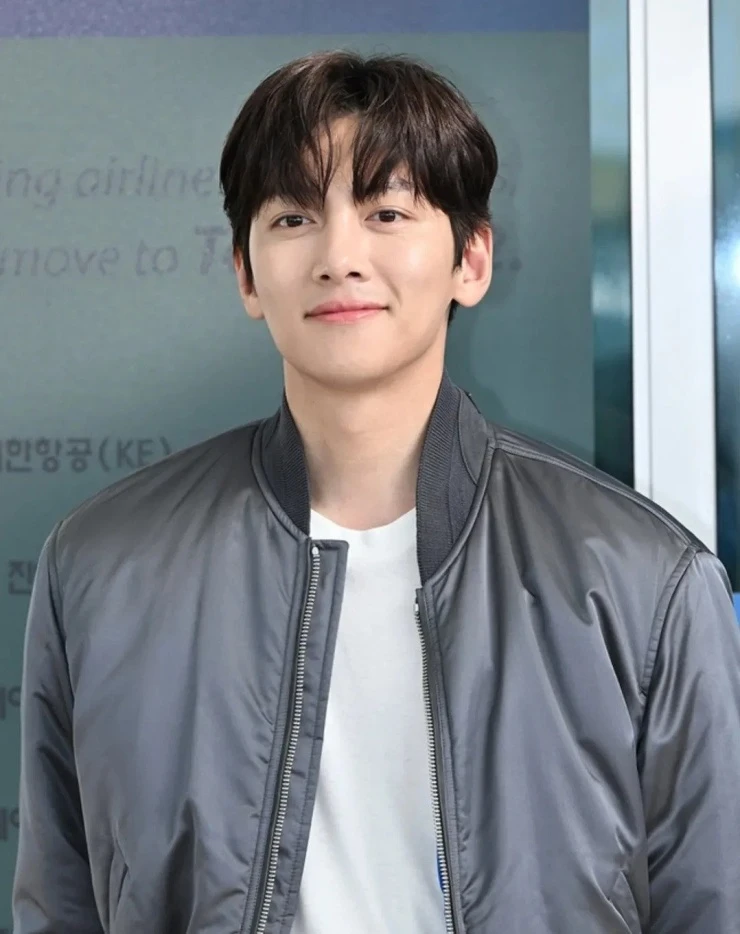 Diễn viên Ji Chang Wook phủ nhận cáo buộc trốn thuế hàng trăm tỷ đồng