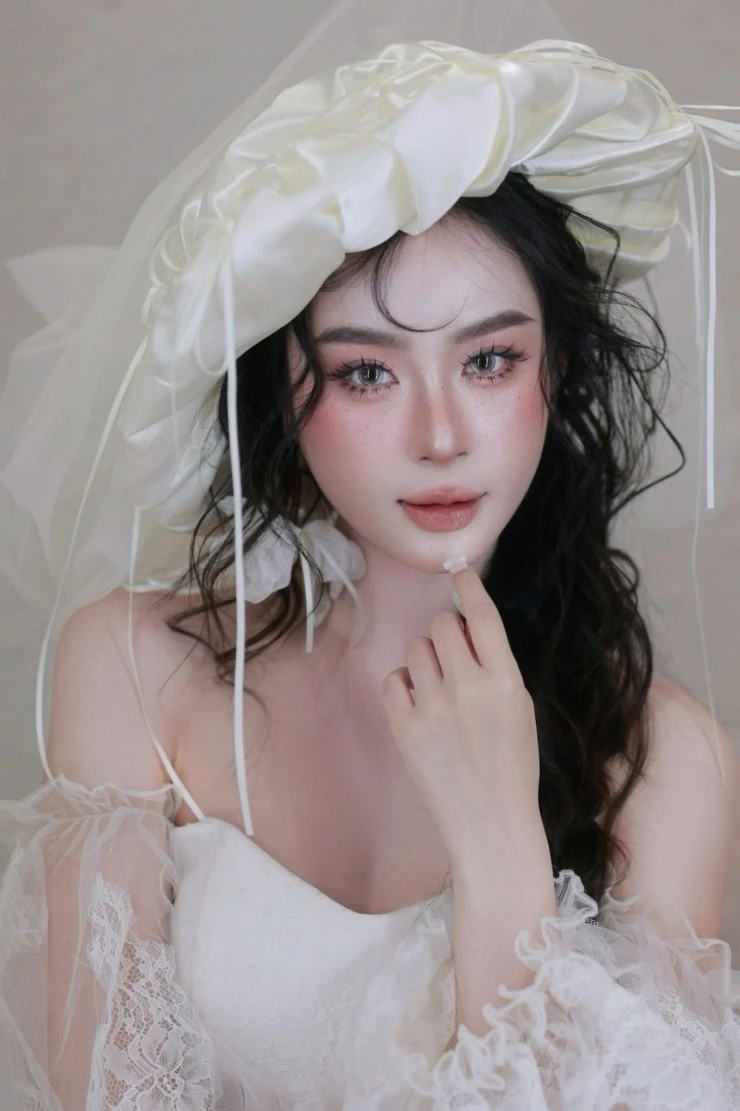 Diễn viên sinh năm 2004 đóng chính phim VTV tiết lộ về bạn trai hơn 16 tuổi