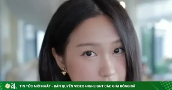 Doãn Hải My đưa con trai đến động viên Đoàn Văn Hậu